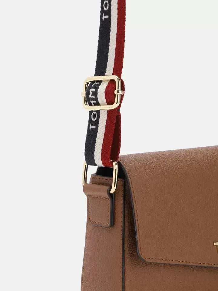 CARTERA CROSSBODY TOMMY HILFIGER FLAP