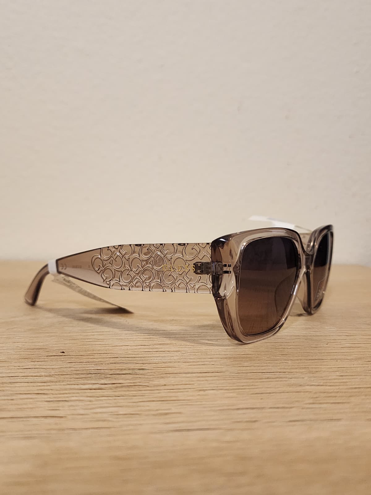 Lentes de Sol Guess Square para Mujer – Modelo GO0004745C con Monograma G7